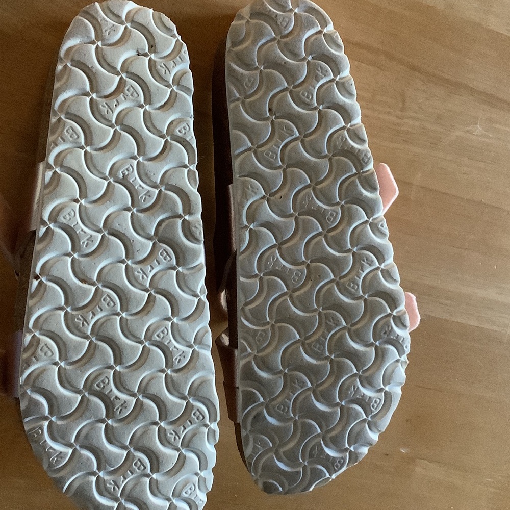 Birkenstock Kids Arizona Rose Gold Double-Buckle Sandals - Picture 3 of 6